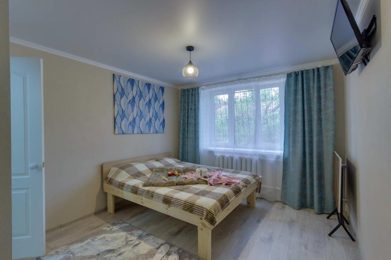 Yourhouse: Cozy Apartment-Style Stay on Gagarina Utepova Almaty Exterior photo